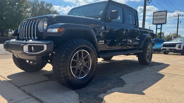 2023 Jeep Gladiator