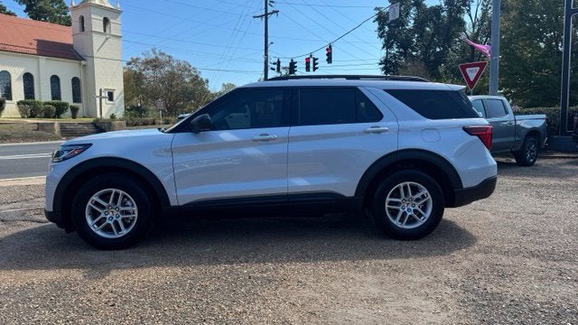 2026 Ford Explorer Active w/100A Pkg