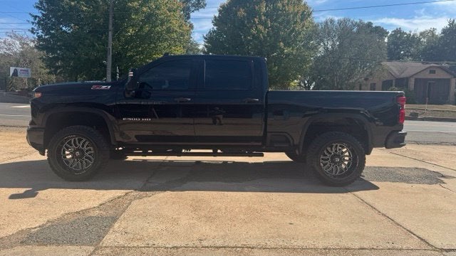 2025 Chevrolet Silverado 2500 HD Custom