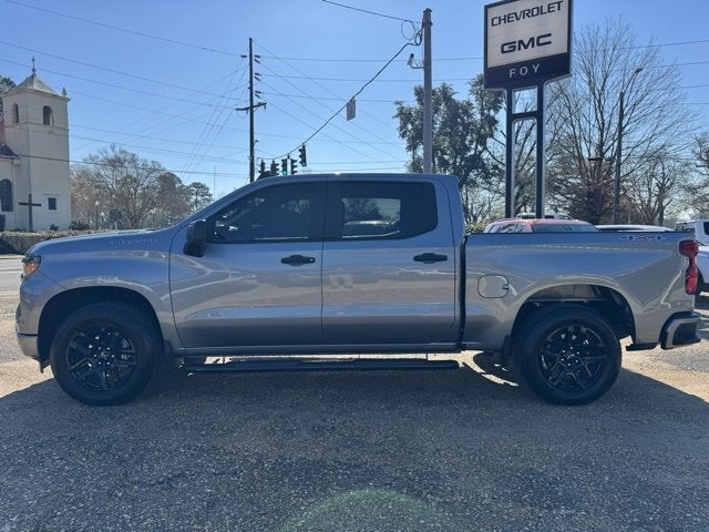 2025 Chevrolet Silverado 1500 Custom