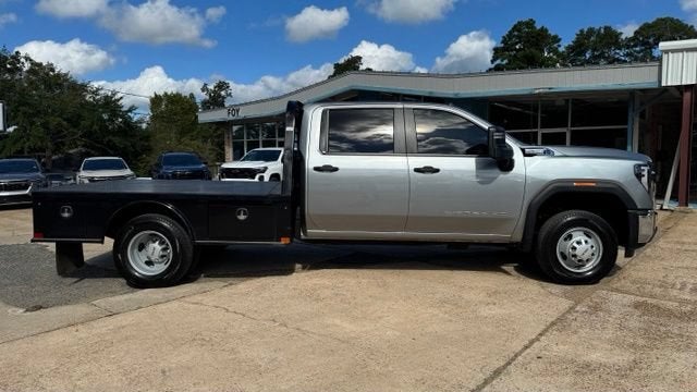 2026 GMC Sierra 3500 HD Chassis Cab Pro