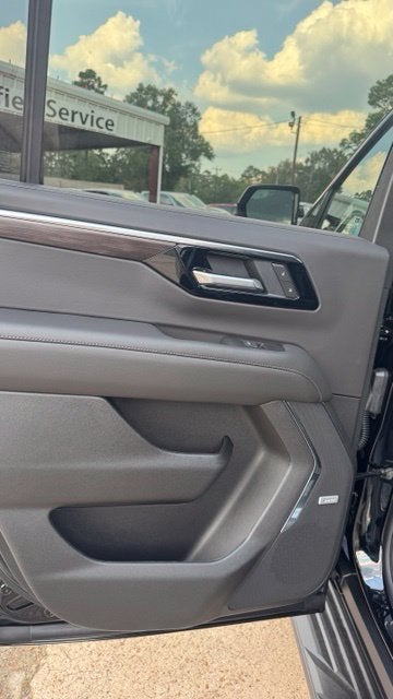 2027 Chevrolet Tahoe LT