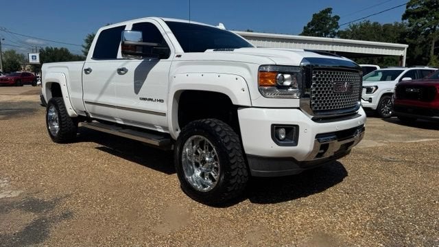 2017 GMC Sierra 2500 HD Denali