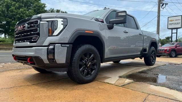 2024 GMC Sierra 2500 HD AT4