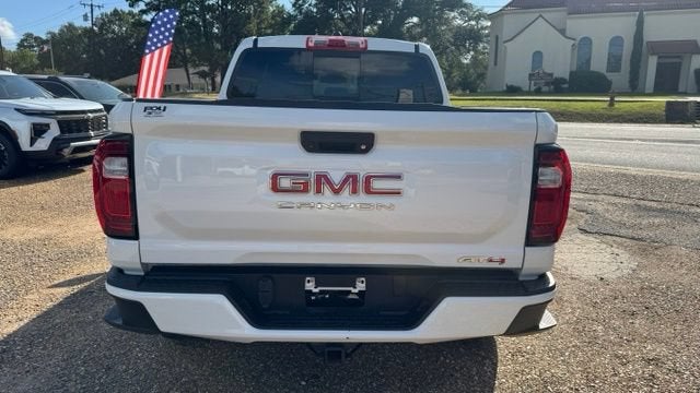 2024 GMC Canyon AT4