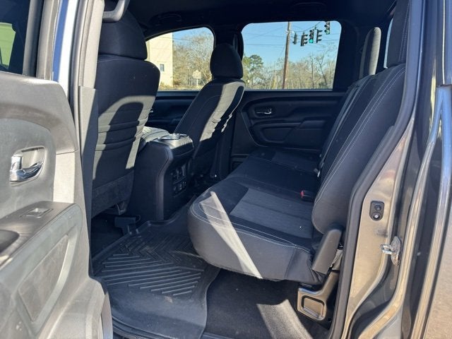 2019 Nissan Titan SV