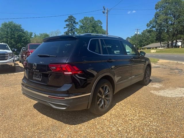 2023 Volkswagen Tiguan SE