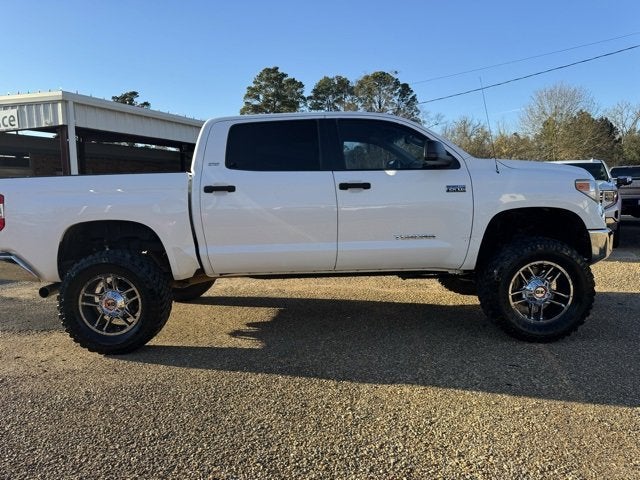 2014 Toyota Tundra 4WD Truck SR5