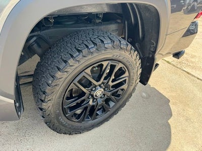 2025 Toyota Tundra 4WD SR5