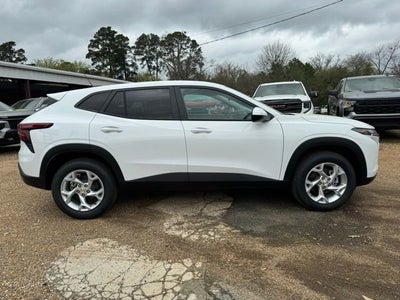 2026 Chevrolet Trax LS